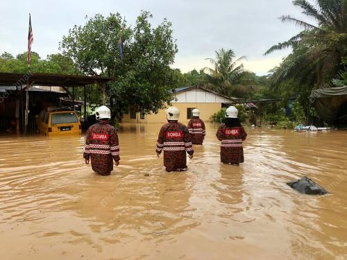 BANJIR KILAT