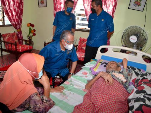 TAN SRI MUHYIDDIN YASSIN
