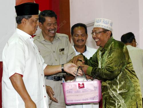 MUHYIDDIN YASSIN