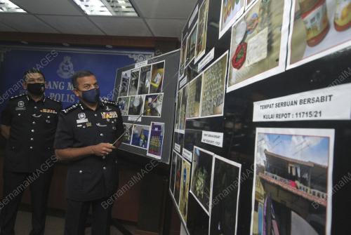 DATUK AYOB KHAN MYDIN PITCHAY