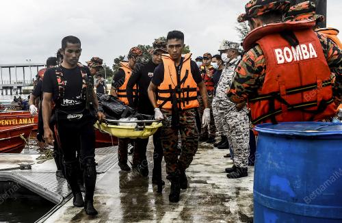 MAYAT ORANG ASLI DIKHUATIRI HILANG CARI KETAM DITEMUKAN TERAPUNG