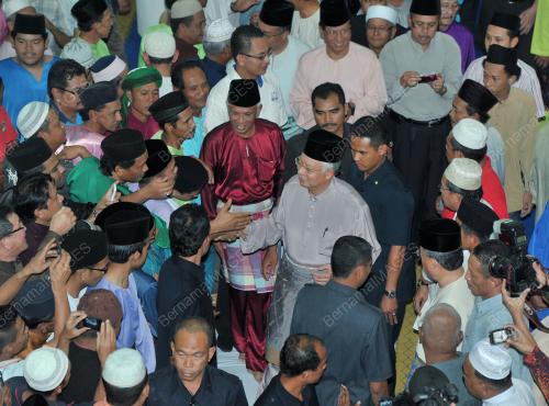 JB07_09032012_SOLAT_JUMAAT