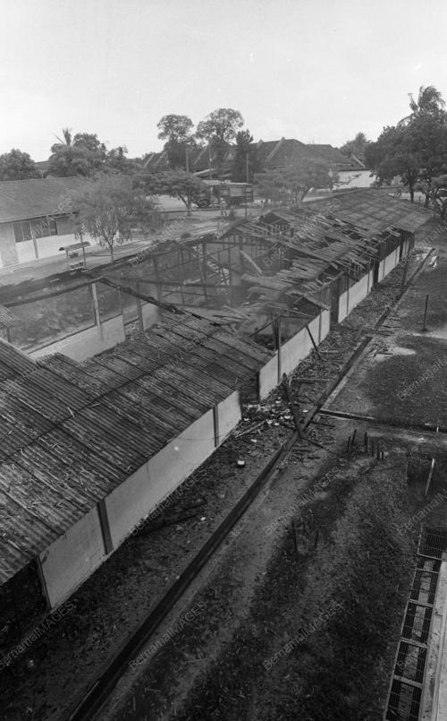 JB07_11082015_KEBAKARAN_SEKOLAH