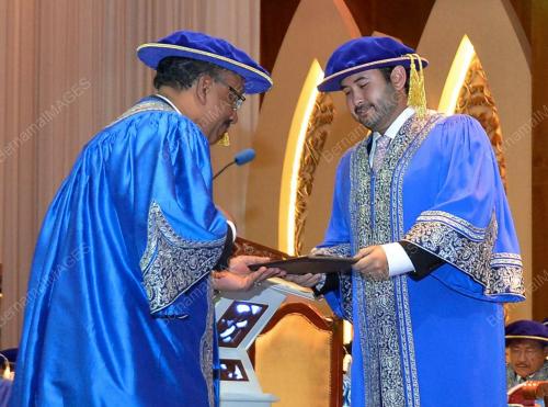 JB07_11102014_KONVO_UTHM