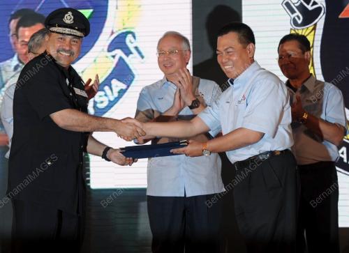 DATUK SERI NAJIB TUN ABDUL RAZAK