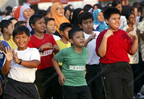 JB07_12022011_LARIAN_PERDANA