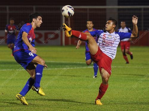 JB07_12042013_LIGA_PERDANA