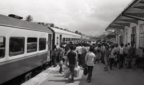 PENOLONG KETUA STESYEN KERETAPI