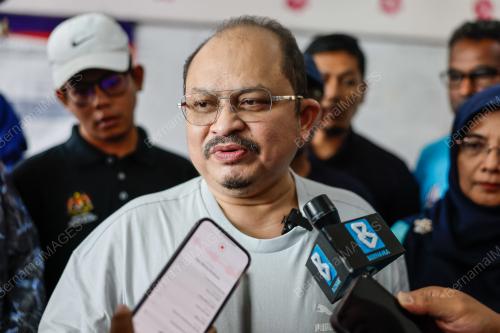 DATUK SERI SHAMSUL ISKANDAR MOHD AKIN