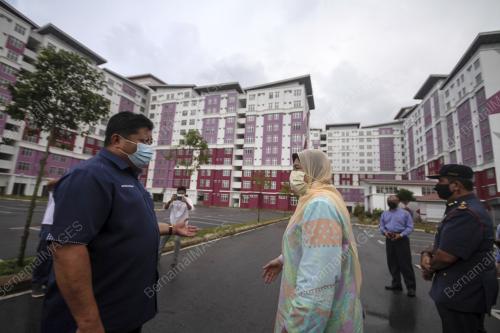 DATUK ZURAIDA KAMARUDDIN