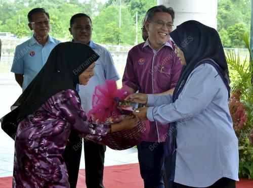 JB07_14062017_SUMBANGAN_RAYA