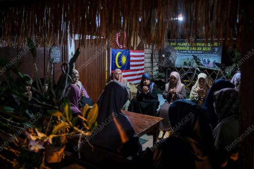 TRADISI NASI AMBENG