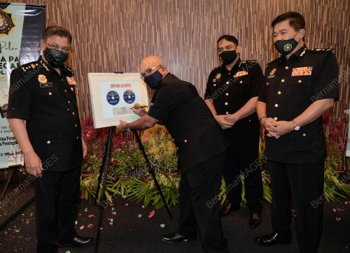DATUK SERI SHAMSHUN BAHARIN MOHD JAMIL