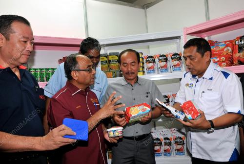 JB07_15042019_FOOD_BANK_SISWA
