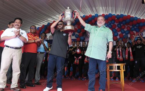 JB07_15052016_MERAIKAN-PIALA_FA