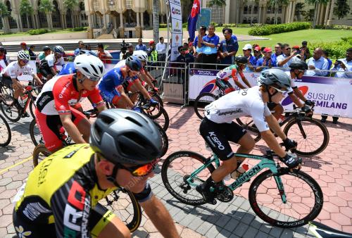 JB07_17042019_TOUR_De_ISKANDAR