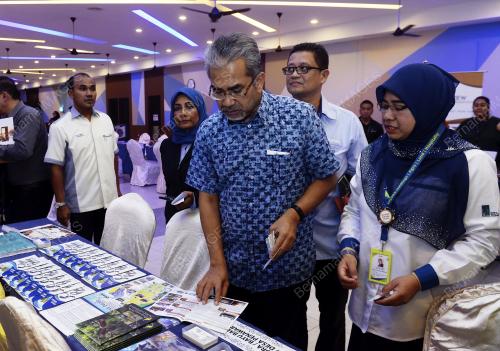 JB07_17052019_DIALOG_BN201905169890