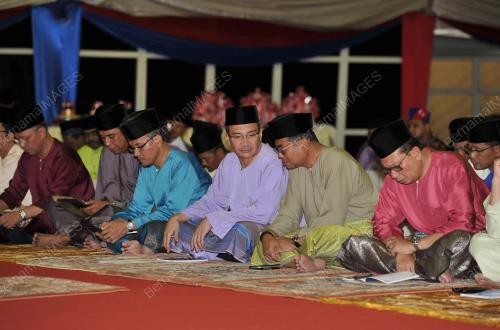 JB07_17062017_KHATAM_AL_QURAN_BN201706076231