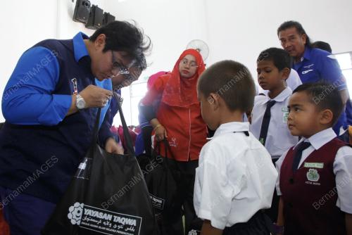 JB07_18052017_SUMBANGAN_KANOPI