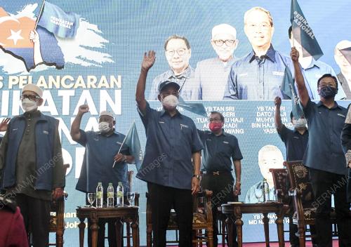 TAN SRI MUHYIDDIN YASSIN