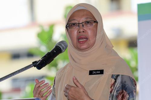 DR ZALIHA MUSTAFA 