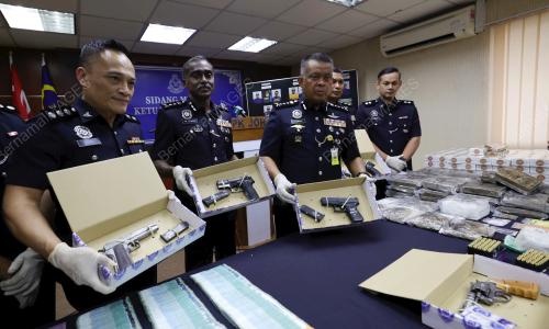 DATUK KAMARUL AZMAN MAMAT