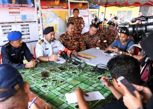 JB07_21032018_KAPAL_KOREK_PASIR