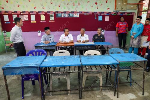 AZNAN TAMIN