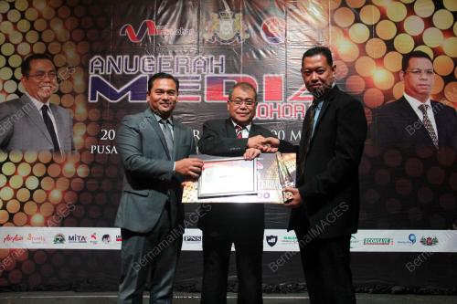 JB07_21112017_ANUGERAH