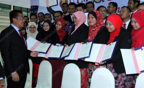 JB07_22022017_SERAH_SIJIL