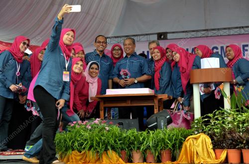JB07_23052015_TPM-GMJ_BIZ