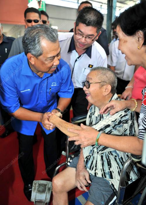 TAN SRI MUHYIDDIN YASSIN