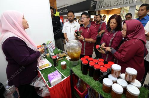 DATUK EWON BENEDICK