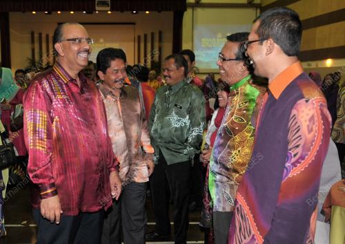 JB07_23082015_PENJAWAT_AWAM