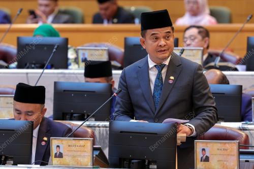 DATUK ZAHARI SARIP