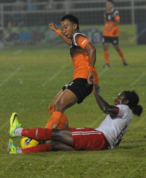 JB07_27032012_PIALA_FA