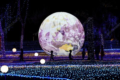LUNA LIGHTS WONDERLAND