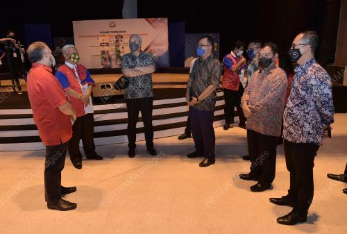 TAN SRI ANNUAR MUSA