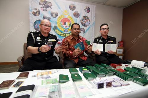JB07_29042018_PALSU