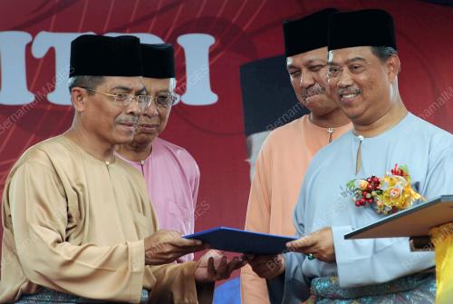 TAN SRI MUHYIDDIN YASSIN