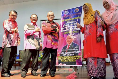 JB08_0101176_TINJAU_SEKOLAH_01012017