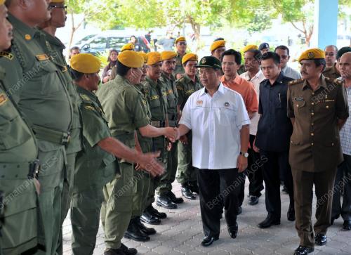 TAN SRI MUHYIDDIN YASSIN