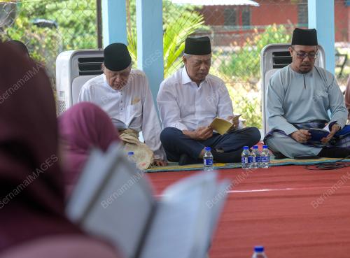 TAN SRI MUHYIDDIN YASSIN