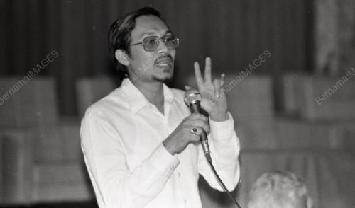 ANWAR IBRAHIM