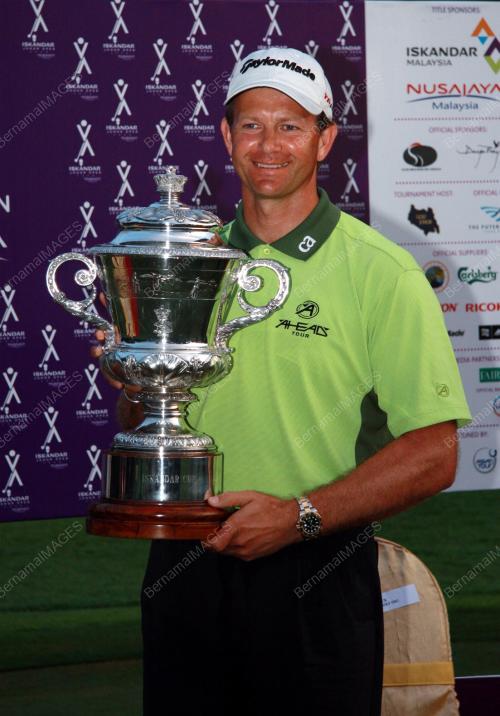 RETIEF GOOSEN