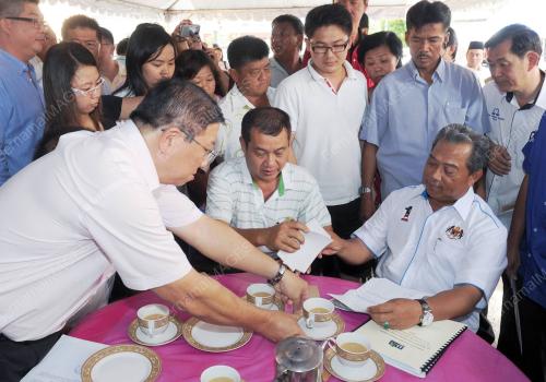 JB08_03032012_TPM_MINUM