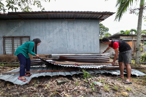 RIBUT_RUMAH