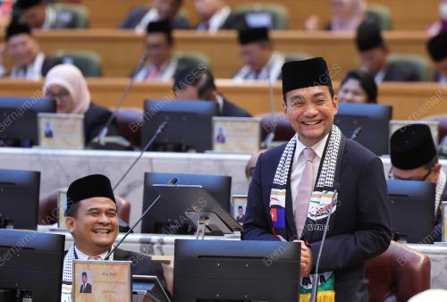 DATUK ONN HAFIZ GHAZI