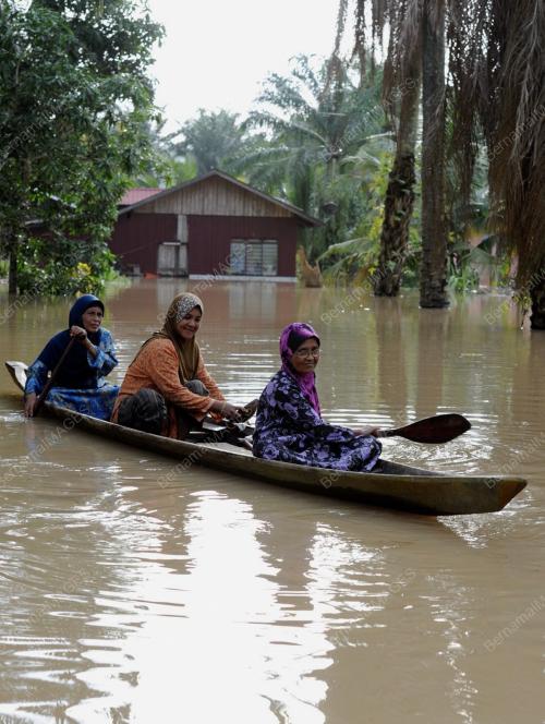 JB08_04022011_BANJIR