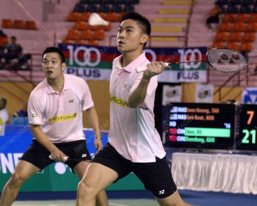 BADMINTON MASTER 2009